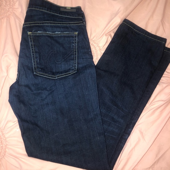 Jeans - Picture 1 of 6